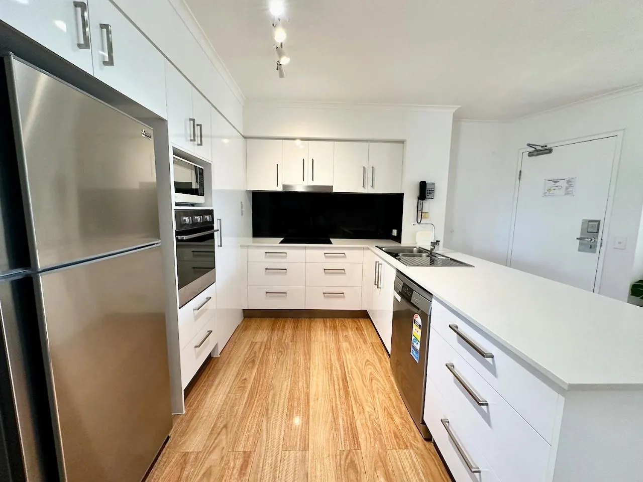 Diamond Beach Resort Broadbeach 115 Gold Coast